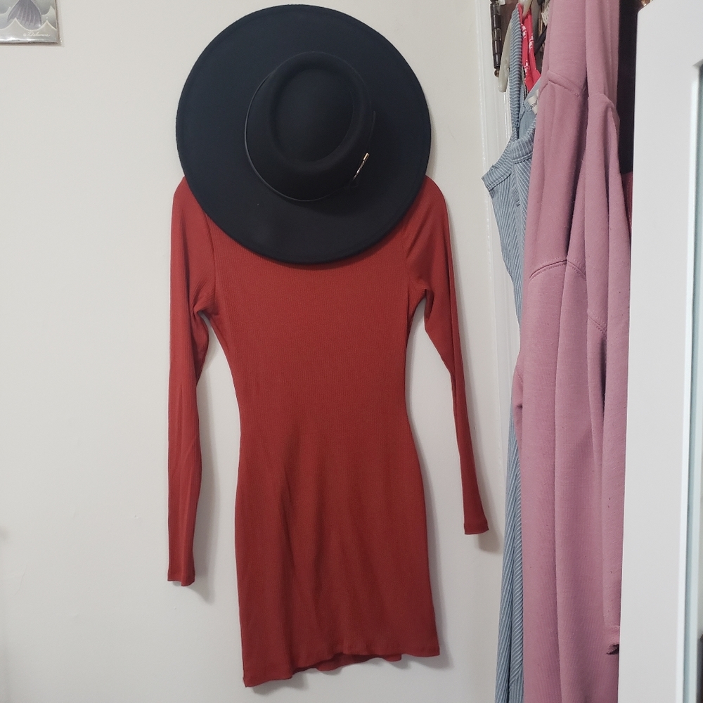 Ribbed Knit Mini Dress - Picture 7 of 10